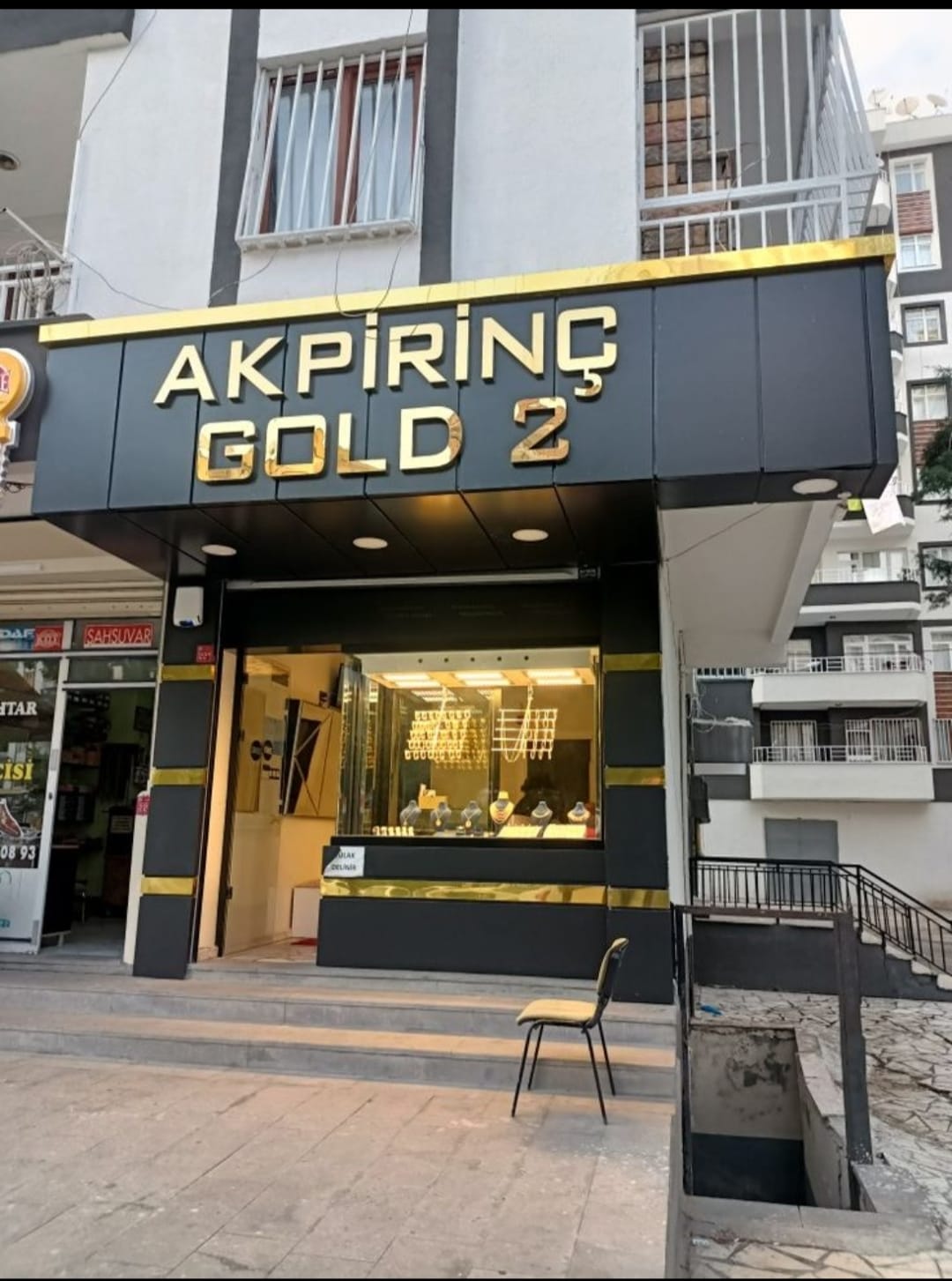 Signage Installation & Setup Service